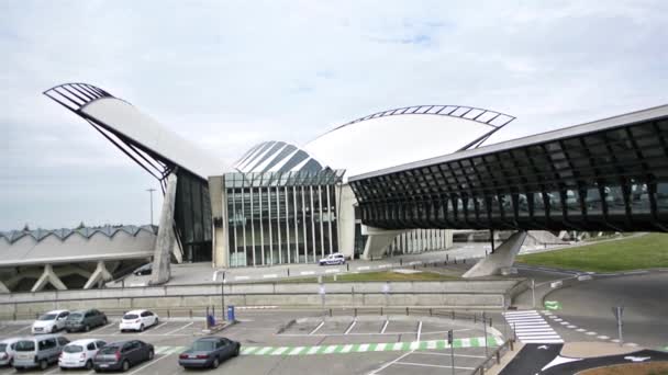 Byggnaden av Gare de Saint-Exupery Tgv — Stockvideo