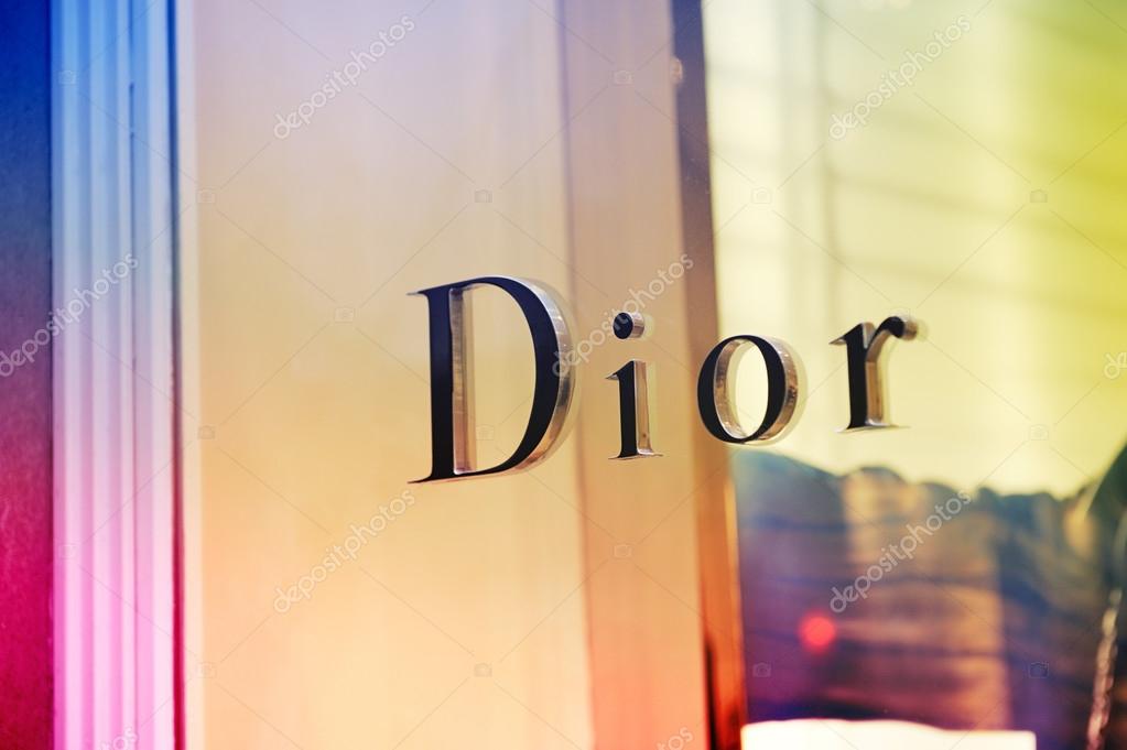 ディオール写真素材 ロイヤリティフリーディオール画像 Depositphotos