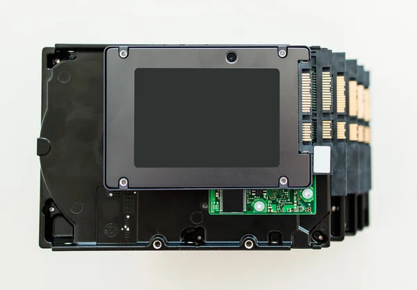 SSD sobre HDD — Fotografia de Stock