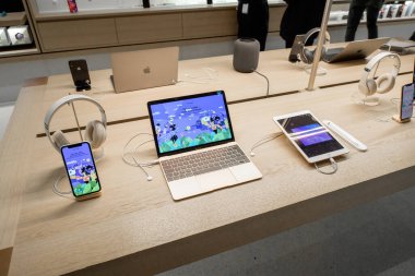 gadgets for shopping inside Apple Store Champs Elysees for gifts