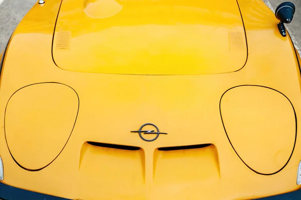 Opel Expiremntal GT inspiré de Chevrolet Corvette — Photo