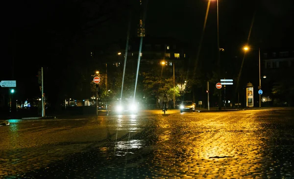 Calm street of Strasbourg at night after the the president of the government between Emmanuel Macron and Marine Le Pen — Stock Photo, Image