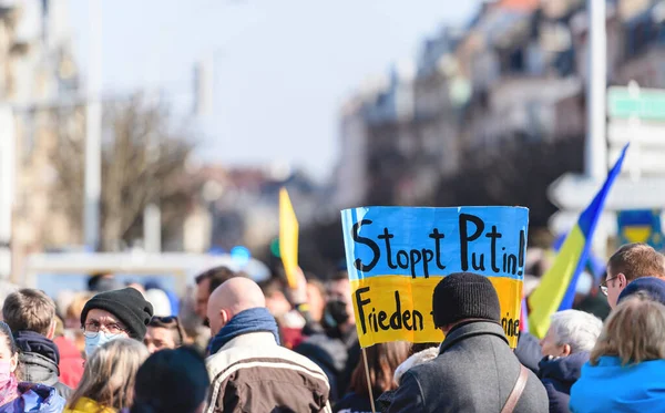 Strasbourg France Mar 2022 Stop Putin Placard Hundreds Demonstrators Gathered — Fotografia de Stock