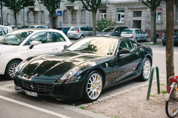 France Jun 2015 Luxury Black Ferrari Sport Car Parked City — Stock fotografie