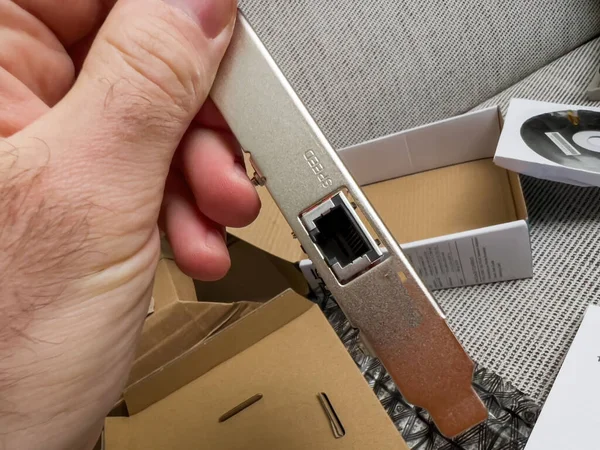 Pov Male Hand Unboxing Unpacking New 10Gbe Gigabit Ethernet Card — Stockfoto