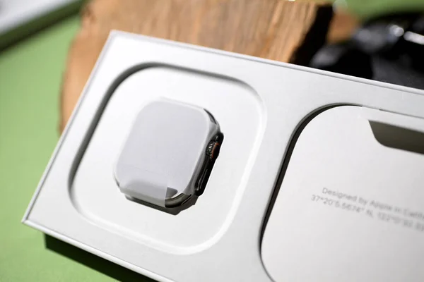 London Sep 2022 Пакунок Нового Титану Apple Watch Ultra Призначений — стокове фото