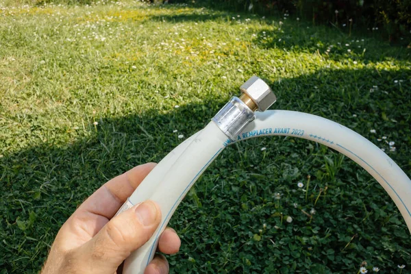 Parijs Frankrijk Mei 2022 Pov Mannelijk Handgas White Pipe Met — Stockfoto