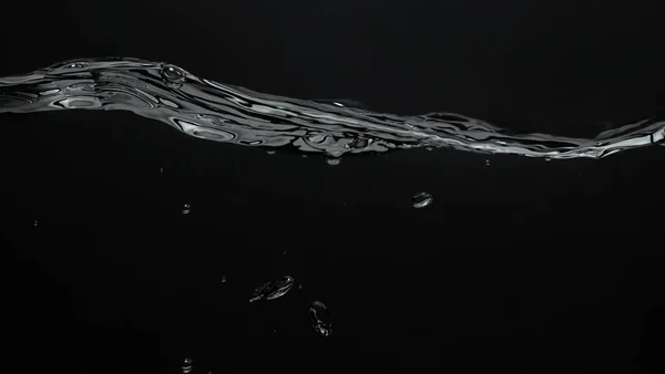 Soda Kabarcığı Sıçrıyor Yüzüyor Işıl Işıl Ferahlatıcı Siyah Yüzeyinde Yüzen — Stok fotoğraf