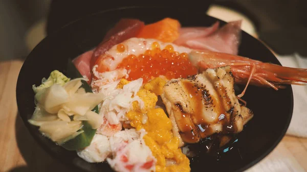 Cerrar Las Imágenes Los Mariscos Japoneses Tazón Arroz Kaisendon Sashimi — Foto de Stock