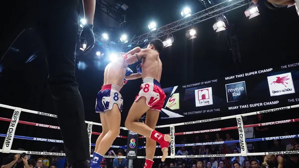 Bangkok Thailand November 2018 Oidentifierade Thailändska Och Utländska Kickboxningsspelare Konkurrens — Stockfoto