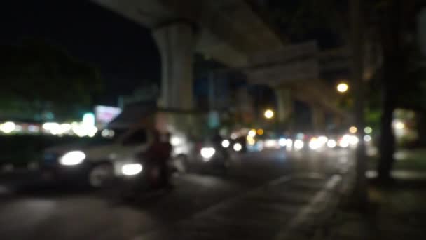 Cena Estrada Embaçada Noite Bangkok Tailândia Filmagem Mostra Condição Estrada — Vídeo de Stock