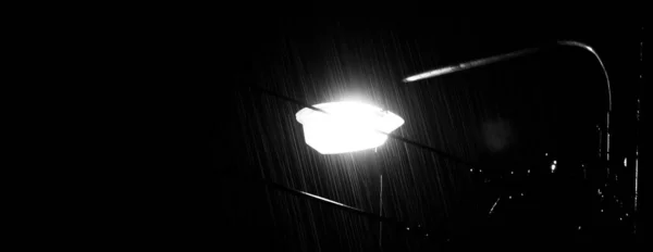 Raining Night Light Rain Drops Falling Night Bangkok Thailand August — Stock Photo, Image