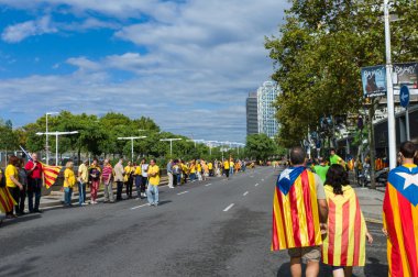 Katalan bağımsızlığı için insan zinciri