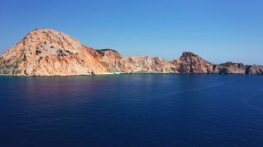 Adrasan Denizi, Türkiye 'deki Suluada Adası üzerinde uçan İHA, Türk Maldivleri olarak bilinen cennet, 4K