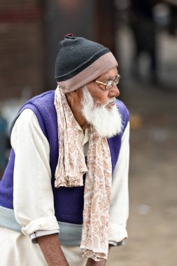Hindistan sokak portreleri Haydarabad, Hindistan 'da. Hindistan sokak insanlarının fotoğraf çekimi. Kasım, 2020
