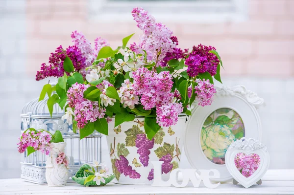 Lilac still life — Stock Photo, Image