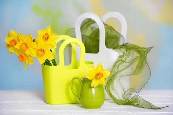 Stillleben mit gelben Blüten — Stockfoto