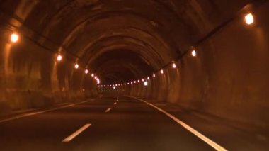 Yalnız yolu tüneli