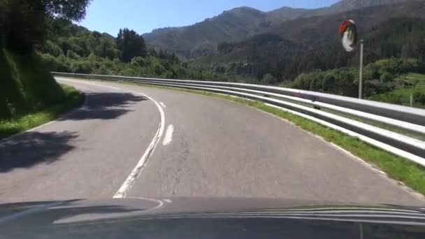 Camino rural desde el capó coche — Vídeo de stock