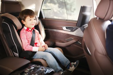 lüks Bebek Oto Koltuğu emniyet ile mutlu bir çocukluk