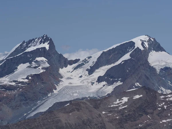 Panoramic Alps from Klein Matterhorn in Switzerland — Stock Photo, Image