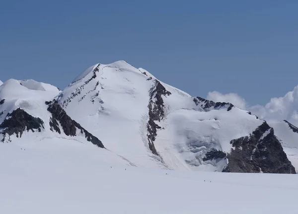 Snowy Lyskamm Castor Mounts Canton Valais Switzerland Clear Blue Sky — ストック写真
