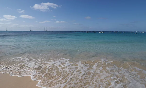 Clean Waters Atlantic Ocean African Santa Maria Town Sal Island —  Fotos de Stock
