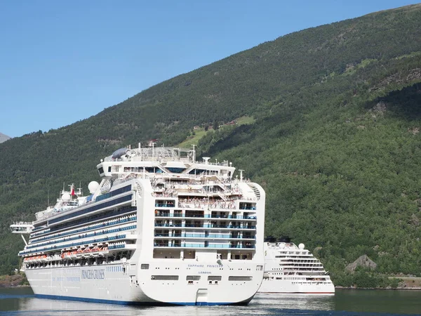 Flam Norway July 2019 Two White Liner Cruises Sogn Fjordane — 图库照片