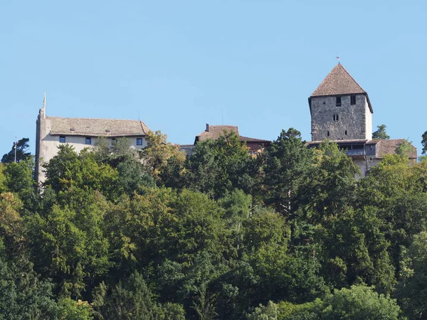 Castelo medieval de Hohenklingen, acima de Stein am Rhein, na Suíça — Fotografia de Stock