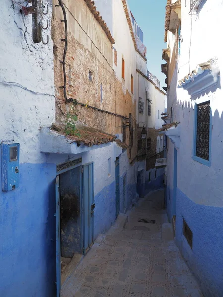 Desolate Arabic Alley African Chefchaouen City Morocco Clear Blue Sky — Stockfoto