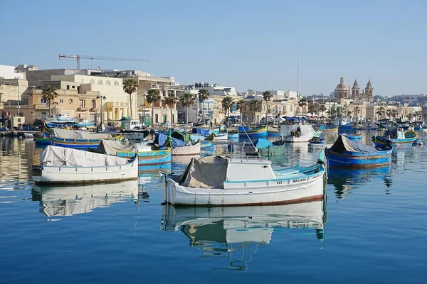 Kolorowe Łodzie Rybackie Wiosce Marsaxlokk Malcie — Zdjęcie stockowe