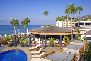 Akdeniz kıyısındaki Türkiye tatil beldesi Alanya 'daki otel.