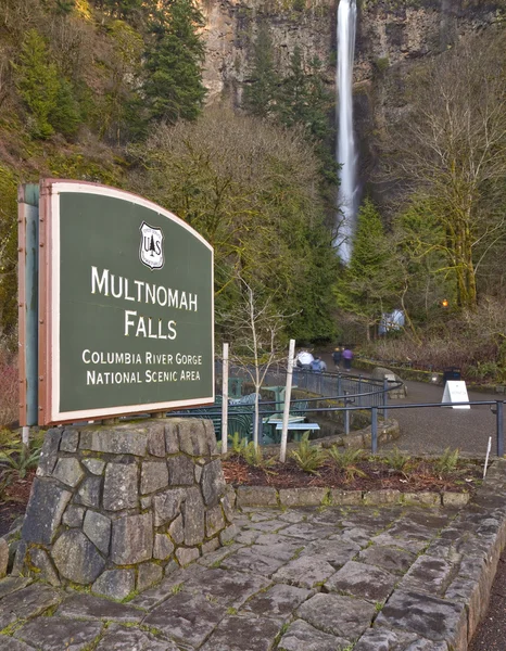 Oregon Multnomah falls. — Foto de Stock