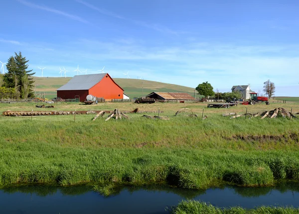 Der landwirtschaftliche Betrieb im östlichen Washingtonstaat. — Stockfoto