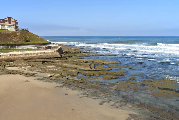 Explorando a praia Califórnia . — Fotografia de Stock