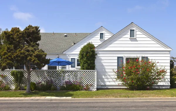 Obytných domů v Kalifornii point loma. — Stock fotografie