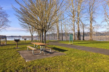 Columbia River and Oregon state parks. clipart