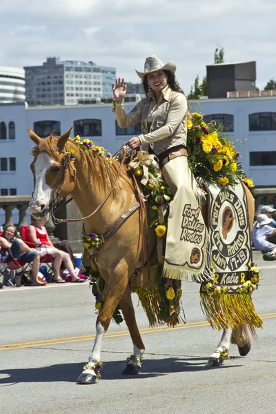 Portland oregon růže parade. — Stock fotografie