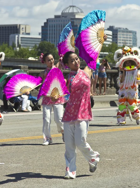 Portland oregon růže parade. — Stock fotografie