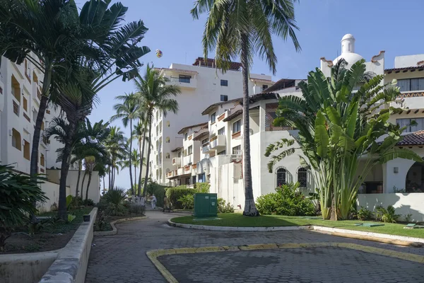 Puerto Vallarta Meksika Mimarisi Tatil Otelleri Şehir Merkezi Yakınlarında Geleneksel — Stok fotoğraf