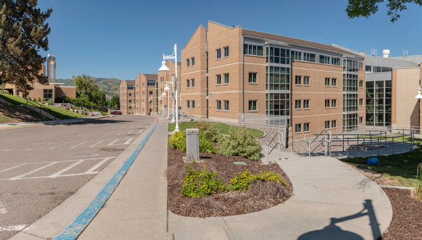 Здания Университета штата Айдахо в Покателло-Айдахо. 
