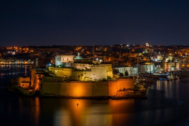 Fort st. angelo gece