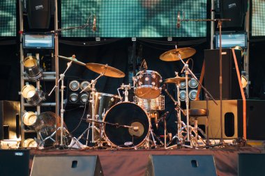 drumset yakın çekim