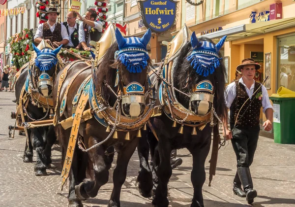 Chariot à bière traditionnel — Photo