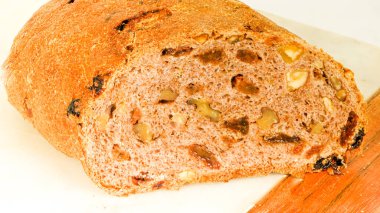 Zeytinli ekmek, zeytinli ekmek, zeytinli ekmek.