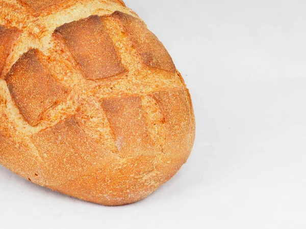 Quadrottaは柔らかくフレンドリーなパンで 自家製パンの独特の風味があります テーブルブレッドとしても 豊富なサンドイッチを得るためにも最適です — ストック写真