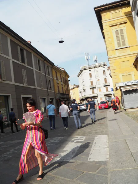 Cremona Pride Uma Cidade Arco Íris Ruas Repletas Pessoas Comemorando — Fotografia de Stock