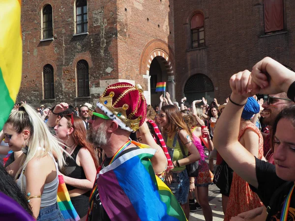 Cremona Pride Eine Regenbogenstadt Die Straßen Füllten Sich Mit Menschen — Stockfoto