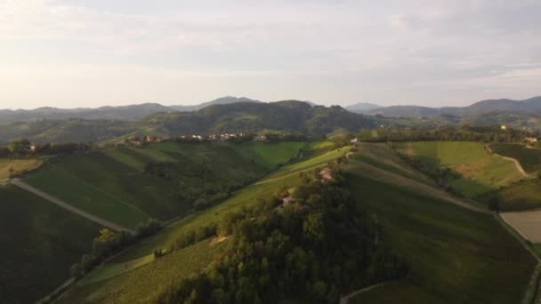 Κεραία Θέα Ανατολή Λόφους Κρασί Φάρμες Ιταλία Baccedasco — Αρχείο Βίντεο