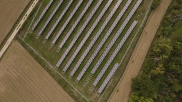 Solární Panely Zemědělském Statku Slunečním Osvětlením Pro Vytvoření Čisté Elektrické — Stock video